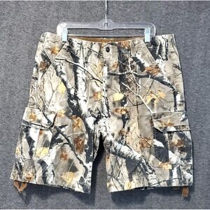 Legendary Shorts Mens Size 38 Camoflauge Cargo Big Game Hunting Pockets Outdoors